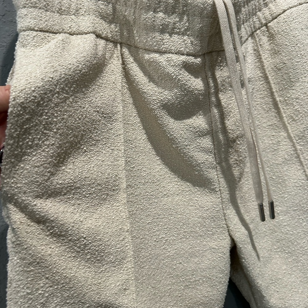 Maniere De Voir textured shorts oatmeal color men’s Sz M NWOT - Picture 4 of 10